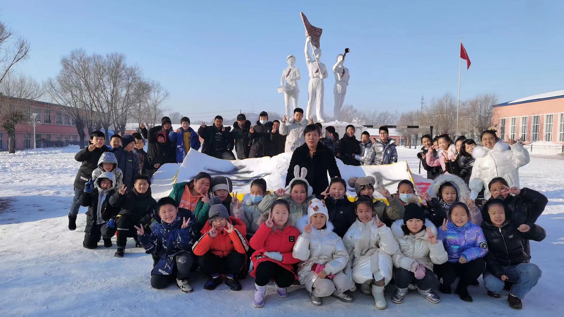 雪雕比赛活动.jpg